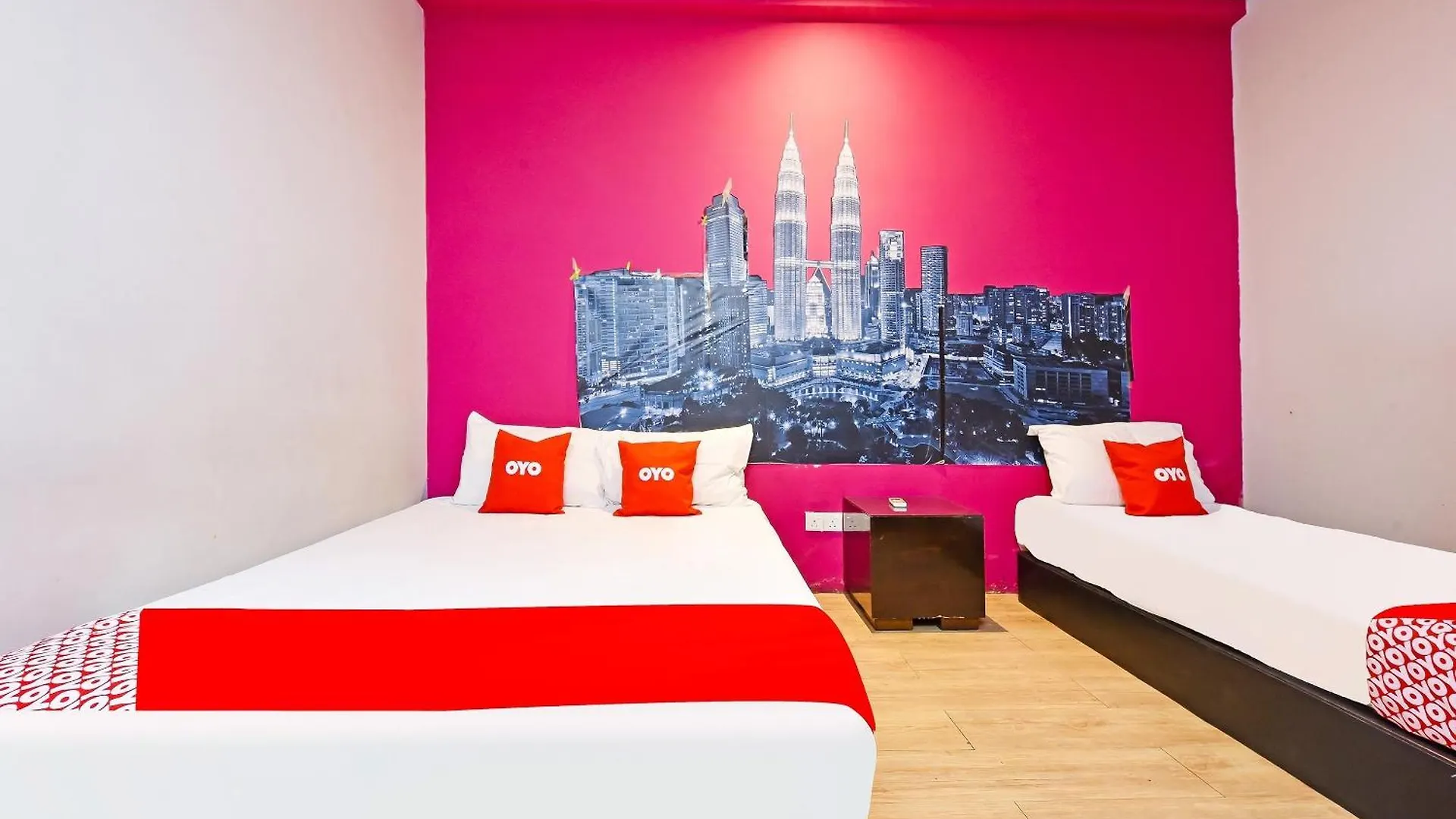 Oyo 90138 Hotel Elwarda Klcity Κουάλα Λουμπούρ
