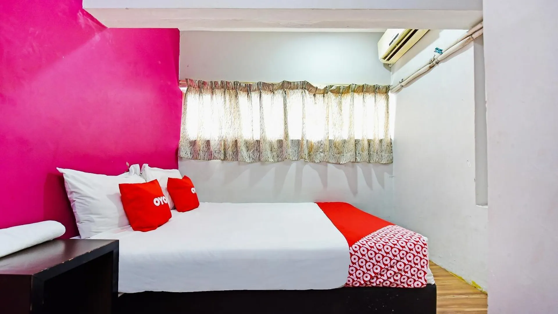 Oyo 90138 Hotel Elwarda Klcity Kuala Lumpur