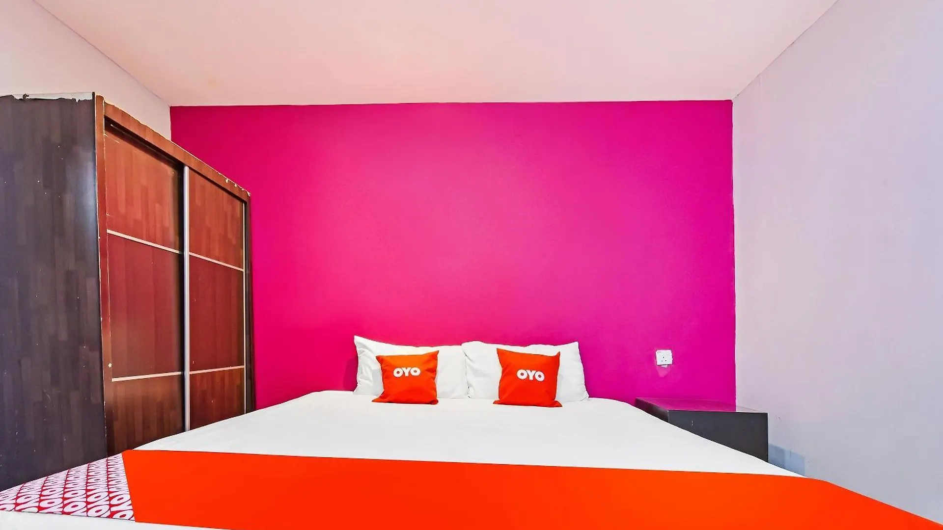 Oyo 90138 Hotel Elwarda Klcity Kuala Lumpur