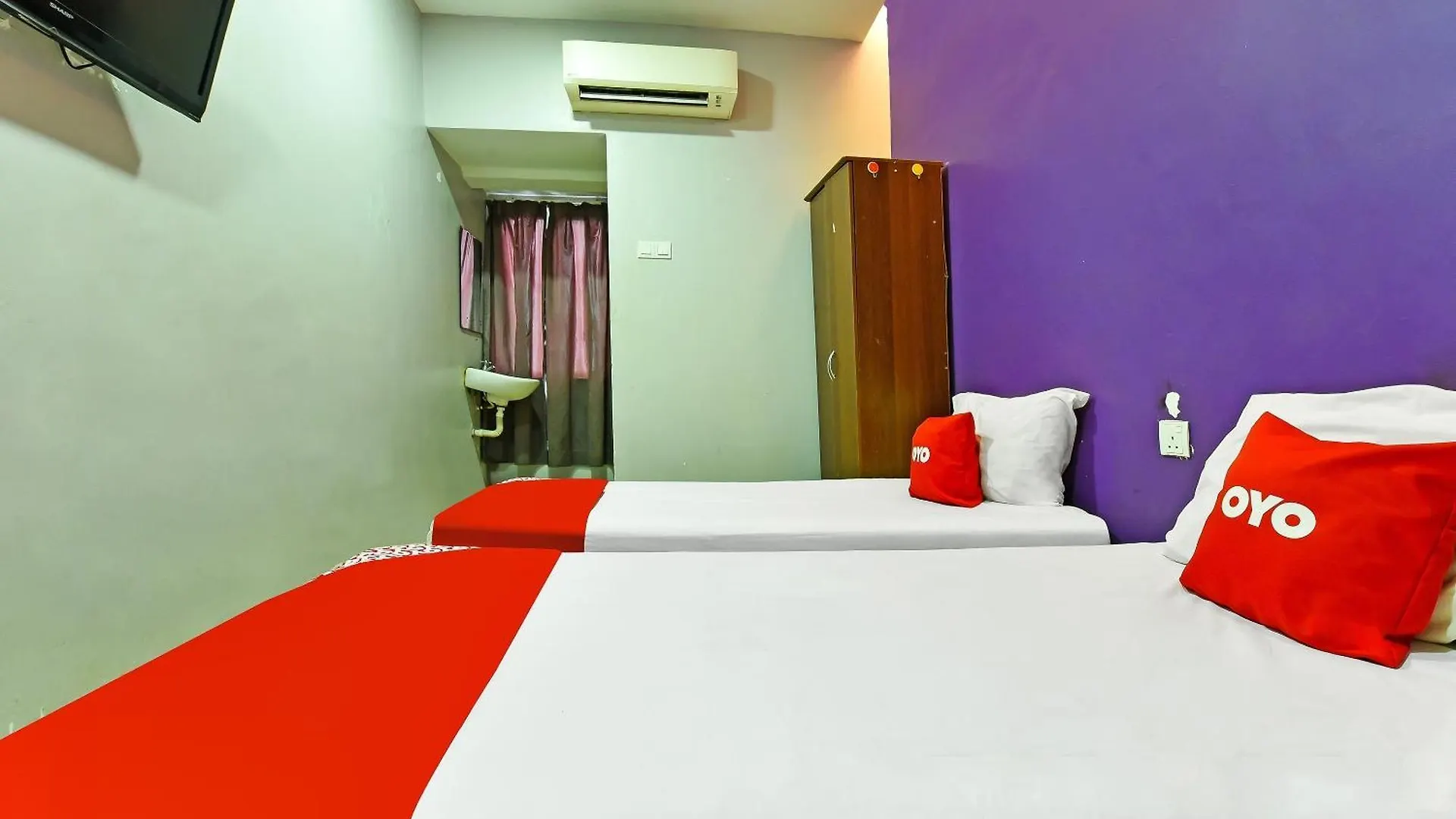 Oyo 90138 Hotel Elwarda Klcity Kuala Lumpur